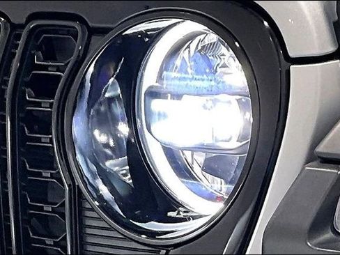 Used 2024 Jeep Wrangler Willys image 33