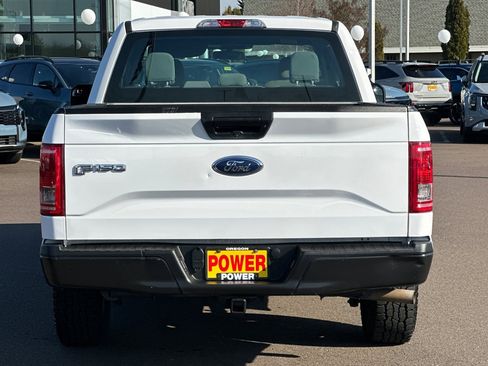 Used 2017 Ford F150 XL w/ Equipment Group 101A Mid image 5