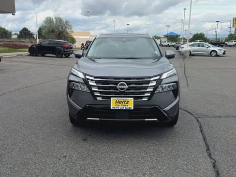 Used 2026 Nissan Rogue Platinum w/ Platinum Premium Package AWD/4WD image 3