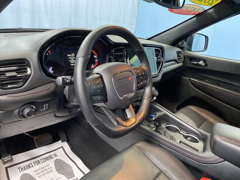 Certified 2025 Dodge Durango GT image 9