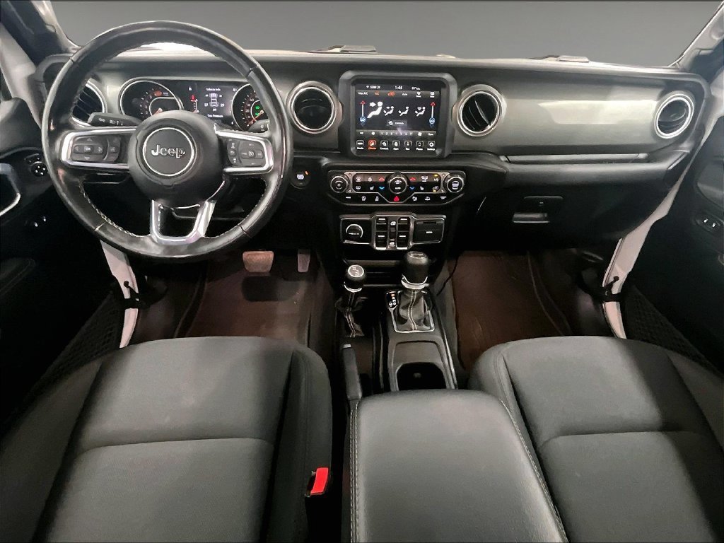 Used 2023 Jeep Wrangler Unlimited Sahara w/ LED Lighting Group AWD/4WD image 21