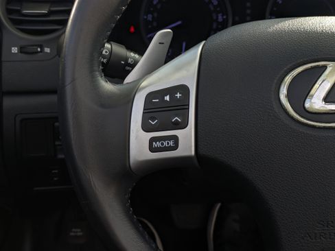 Used 2014 Lexus IS 250C image 21