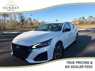 Used 2025 Nissan Altima 2.5 SV video 1