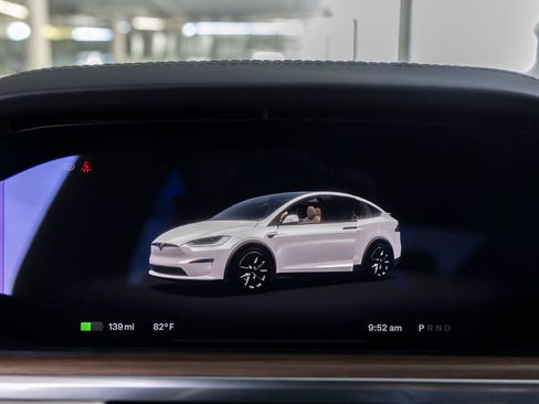 Used 2023 Tesla Model X AWD/4WD image 11