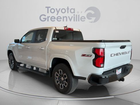 Used 2024 Chevrolet Colorado Z71 w/ Z71 Convenience Package 2 AWD/4WD image 4