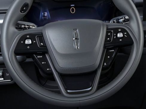 New 2026 Lincoln Aviator 2WD image 12