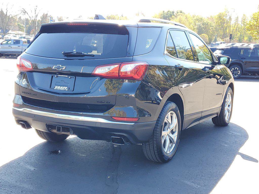 Used 2018 Chevrolet Equinox LT w/ LPO, Blackout Package AWD/4WD image 3