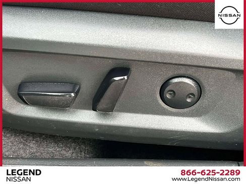 Certified 2024 Nissan Rogue SV image 19