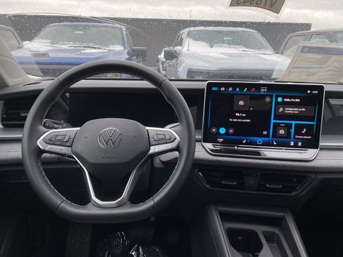 New 2025 Volkswagen Tiguan S image 14