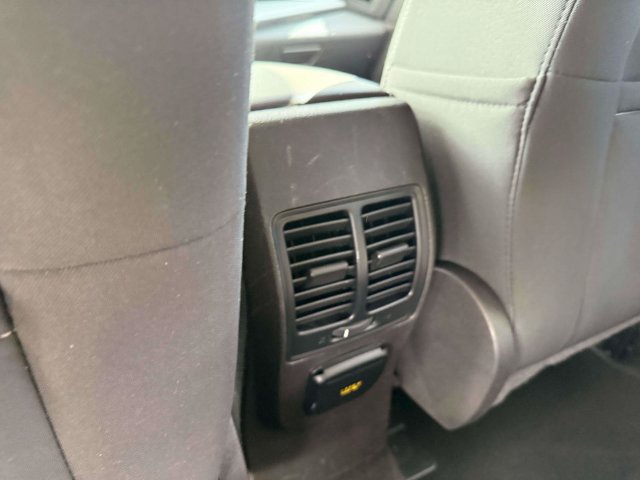 Used 2017 Ford Escape SE AWD/4WD image 13