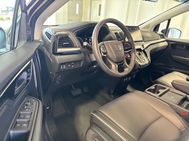Certified 2026 Honda Odyssey Touring image 6