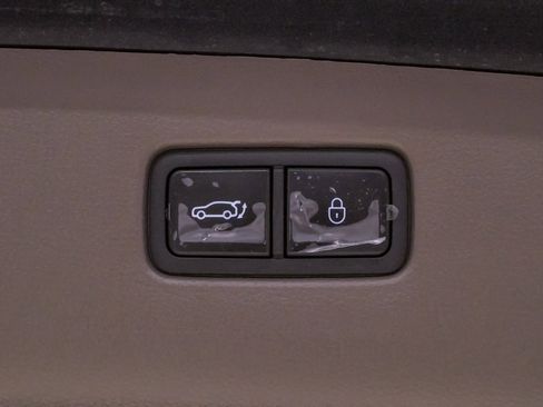 Certified 2026 Genesis GV70 2.5T Advanced image 26