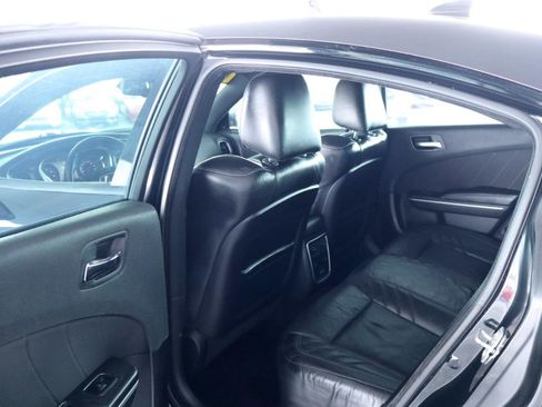 Used 2016 Dodge Charger SRT w/ Harman/Kardon Audio Group RWD image 32