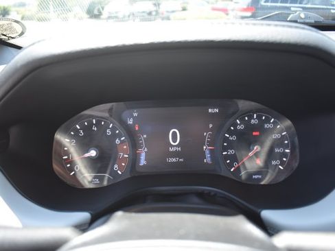 Used 2023 Jeep Compass Limited AWD/4WD image 23