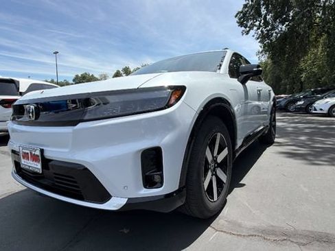 New 2026 Honda Prologue Touring image 9