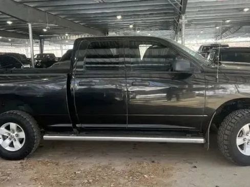 Used 2016 RAM 1500 Tradesman w/ Popular Equipment Group AWD/4WD image 1