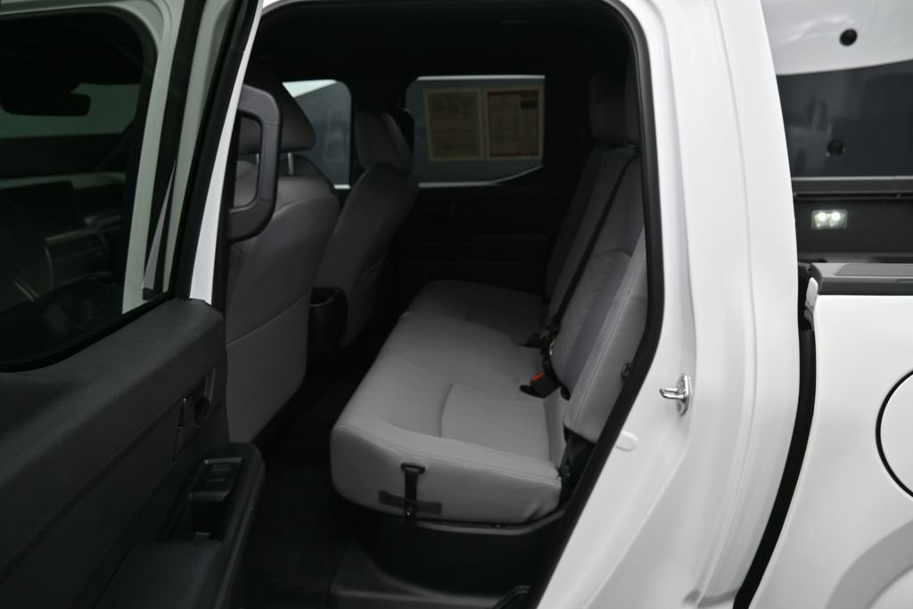 Certified 2026 Toyota Tacoma SR5 AWD/4WD image 28