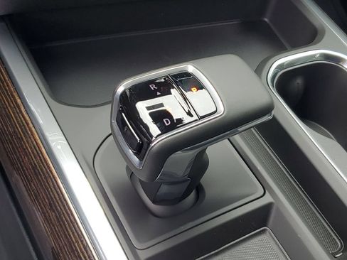 New 2026 GMC Sierra 1500 AT4 w/ AT4 Premium Package AWD/4WD image 28