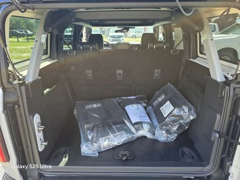 New 2026 Ford Bronco Badlands AWD/4WD image 30