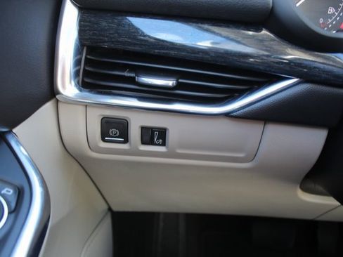 Used 2023 Cadillac XT4 Premium Luxury w/ Driver Assist Package image 26