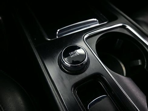 Used 2022 Lincoln Corsair AWD w/ Premium Package image 23