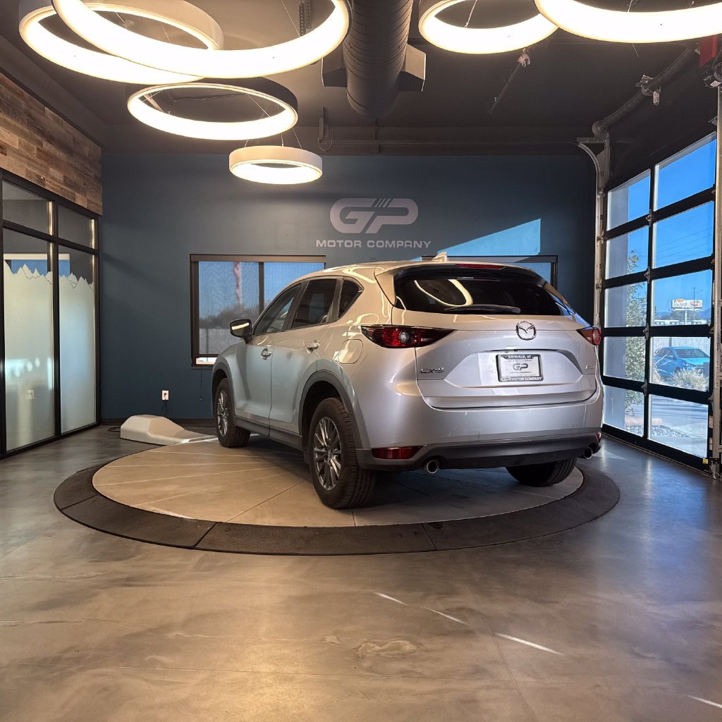 Used 2019 MAZDA CX-5 Touring FWD image 5