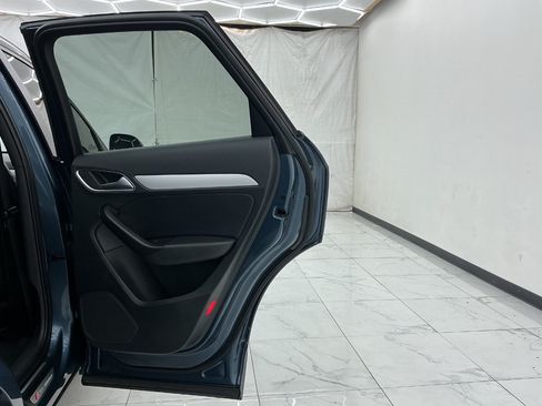 Used 2018 Audi Q3 2.0T Premium FWD image 25