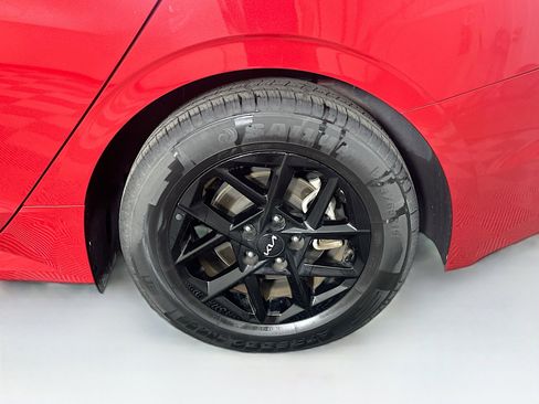 Used 2025 Kia K5 LXS image 11