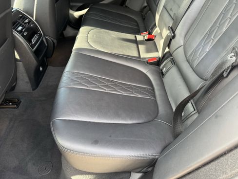 Used 2023 BMW X6 xDrive40i w/ M Sport Package image 22