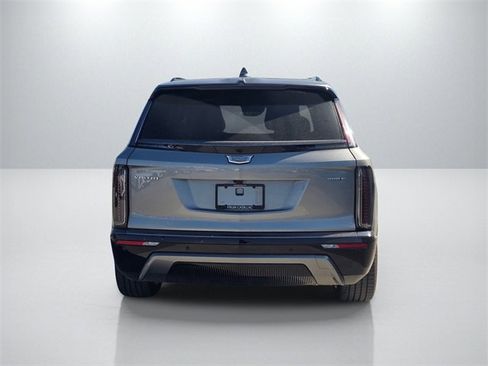 New 2026 Cadillac Vistiq Sport image 6