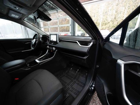 Used 2023 Toyota RAV4 XLE image 26