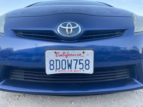 Used 2010 Toyota Prius Two FWD image 3