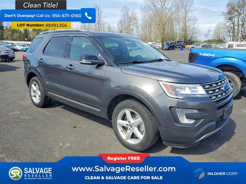 Used 2017 Ford Explorer XLT w/ Equipment Group 202A image 5