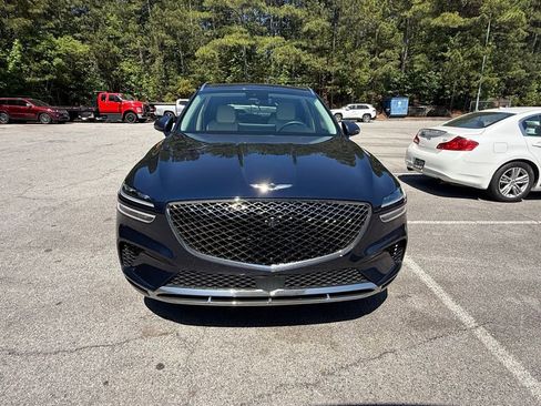 Used 2022 Genesis GV70 2.5T w/ Advanced Package AWD/4WD image 2