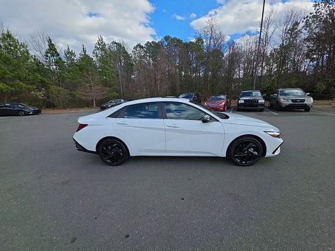 New 2026 Hyundai Elantra SEL Sport Premium w/ Cargo Package FWD image 13