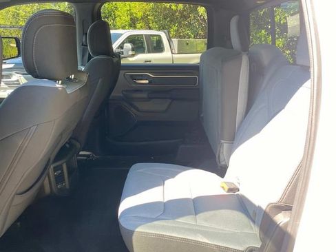 Used 2021 RAM 1500 Big Horn AWD/4WD image 9