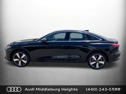 Used 2025 Audi A5 2.0T Prestige w/ 19" Wheel Package image 10