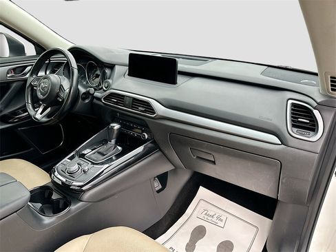 Used 2022 MAZDA CX-9 Touring w/ Touring Premium Package image 32