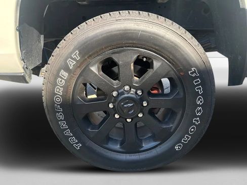 Used 2024 RAM 3500 Laramie w/ Night Edition AWD/4WD image 15