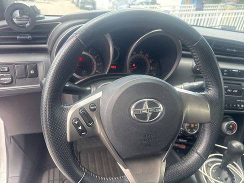 Used 2012 Scion tC FWD image 18