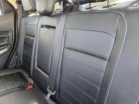 Used 2019 Ford EcoSport Titanium image 12