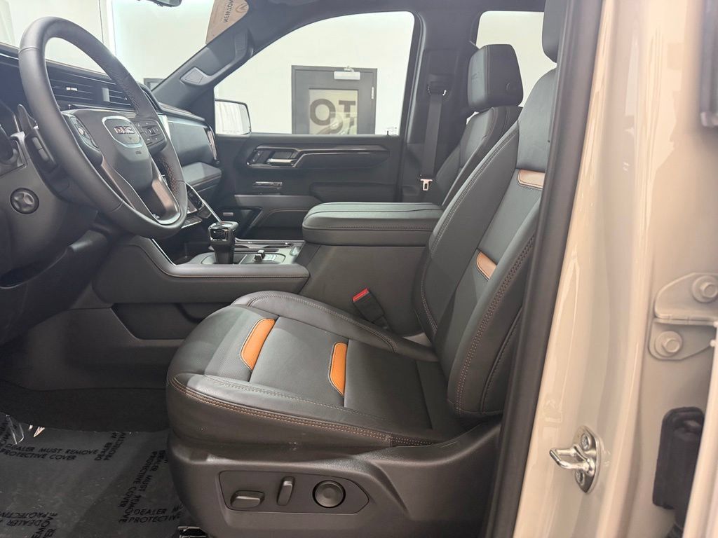 New 2026 GMC Sierra 1500 AT4 w/ AT4 Premium Package AWD/4WD image 28
