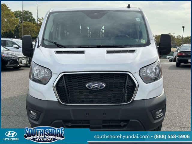 Used 2025 Ford Transit 250 Low Roof w/ Exterior Upgrade Package RWD image 2