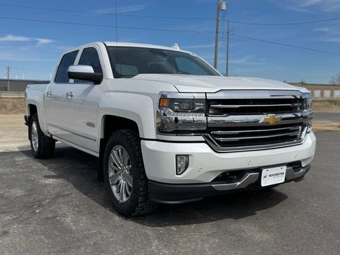 Used 2016 Chevrolet Silverado 1500 High Country w/ High Country Premium Package AWD/4WD image 32