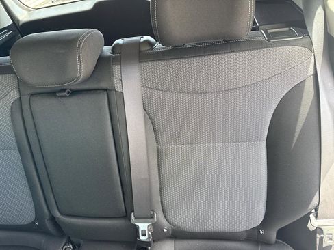 Used 2019 Kia Soul + FWD image 26