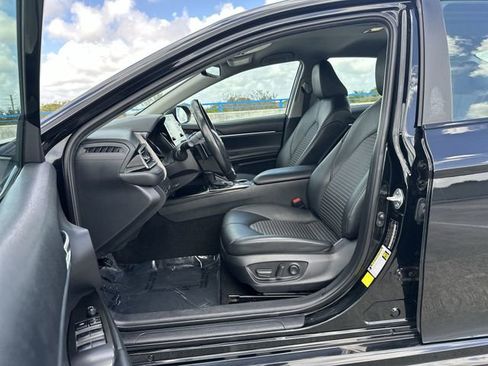 Used 2023 Toyota Camry SE w/ Convenience Package image 22