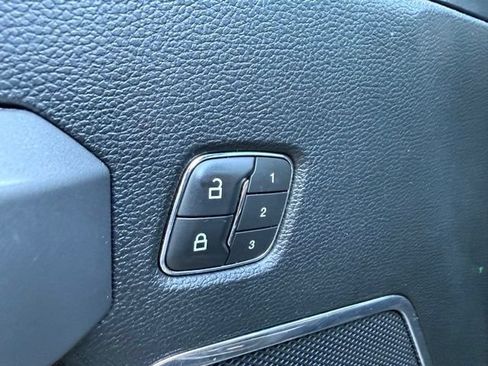 Used 2018 Ford F250 Platinum w/ Platinum Ultimate Package AWD/4WD image 18
