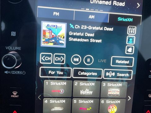 Used 2025 Subaru Forester Sport image 18