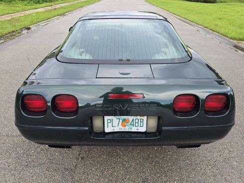 Used 1995 Chevrolet Corvette Coupe image 5