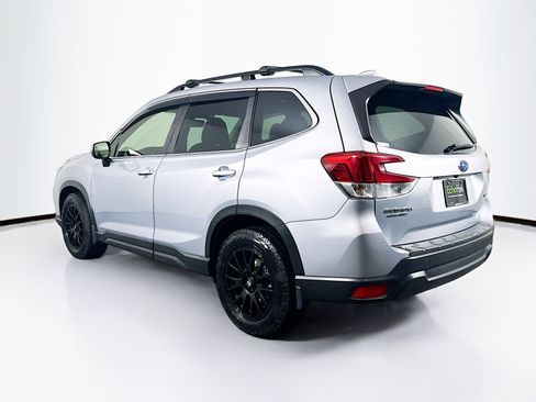 Used 2020 Subaru Forester Limited w/ Popular Package #3 image 5